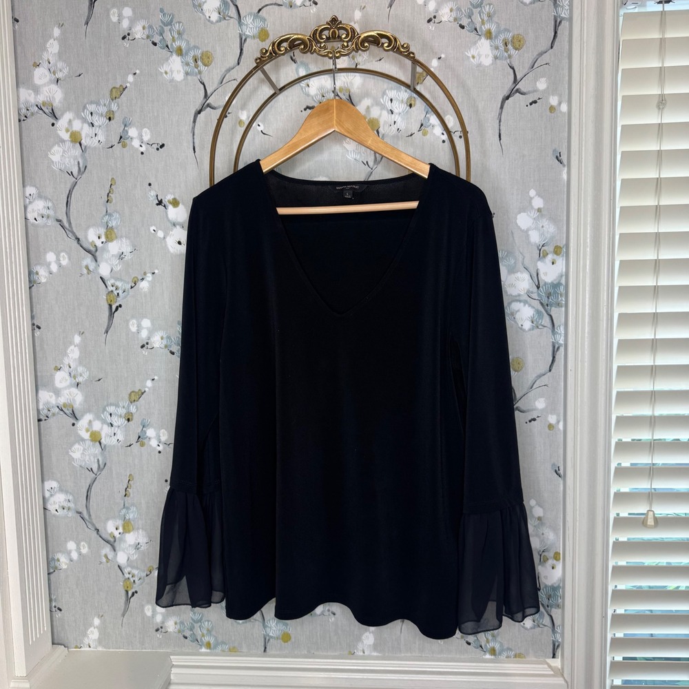 Banana Republic Black V-Neck Blouse Long Sleeve Chiffon Ruffle Cuff Top Large